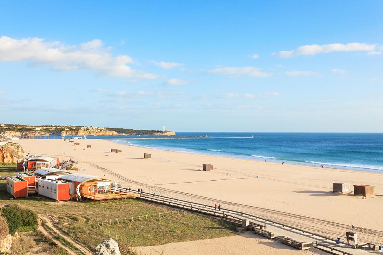 Sun Waves Beach Apartment Portimão Eksteriør bilde